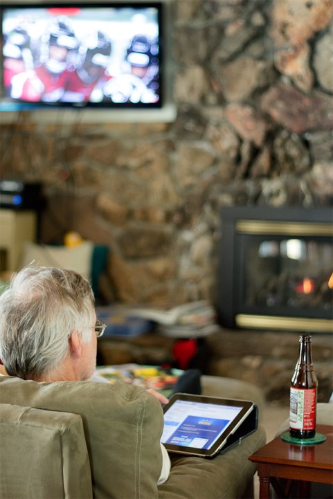 Sadly, Y!C! finds himself rooting for the hated 49ers.